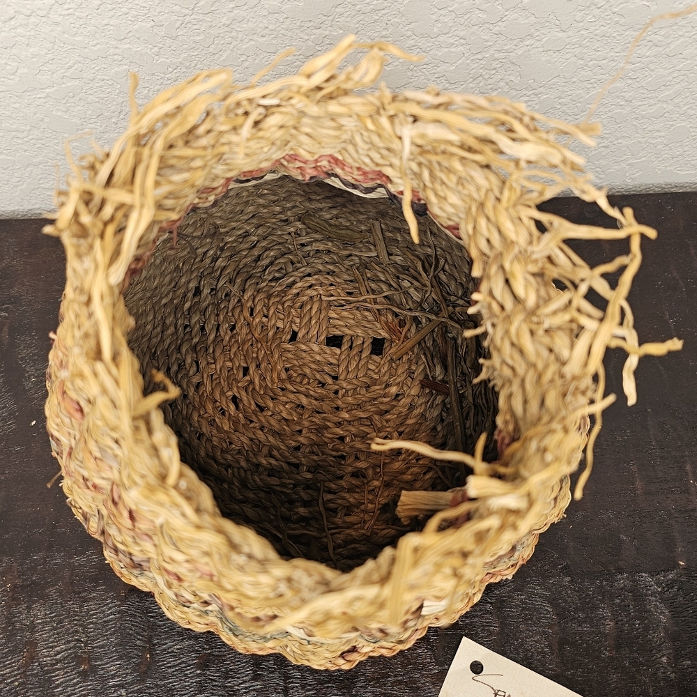 Vintage Artist Made Seagrass Basket Bandon Oregon - Picture 6 of 7